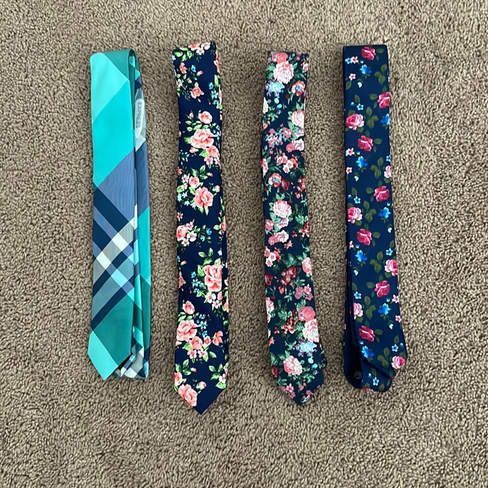 Mens Express Ties